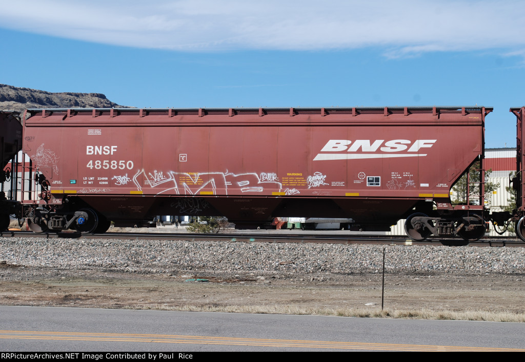 BNSF 485850